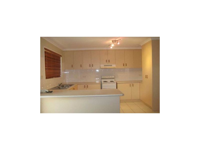 4/9 Kennedy Street, South Mackay QLD 4740