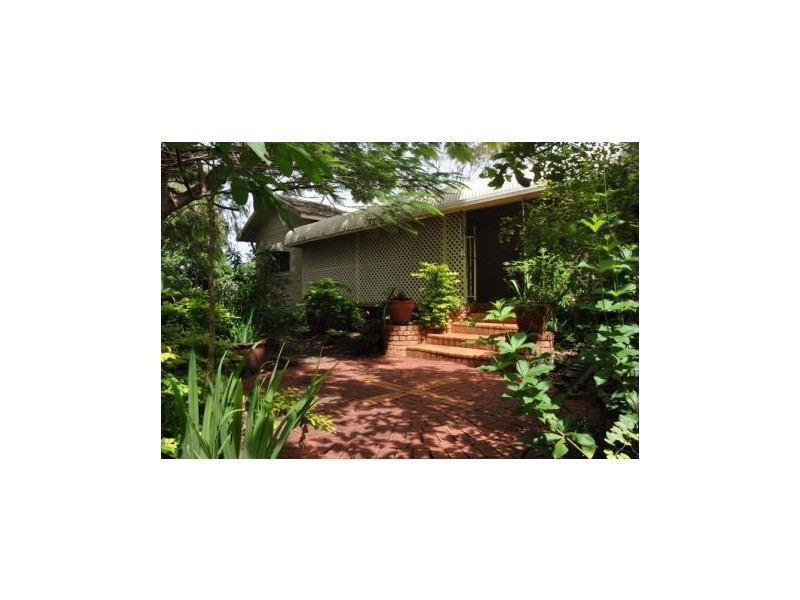 3 Russell Ave, Slade Point QLD 4740