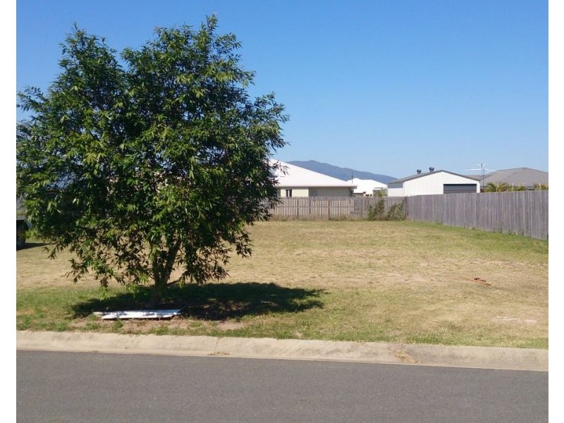 15 Katey Crescent, Mirani QLD 4754