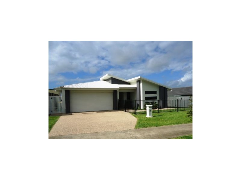 10 Kerrisdale Crescent, Beaconsfield QLD 4740