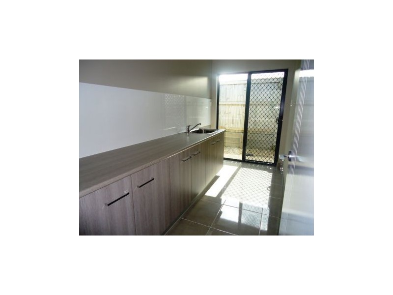 10 Kerrisdale Crescent, Beaconsfield QLD 4740