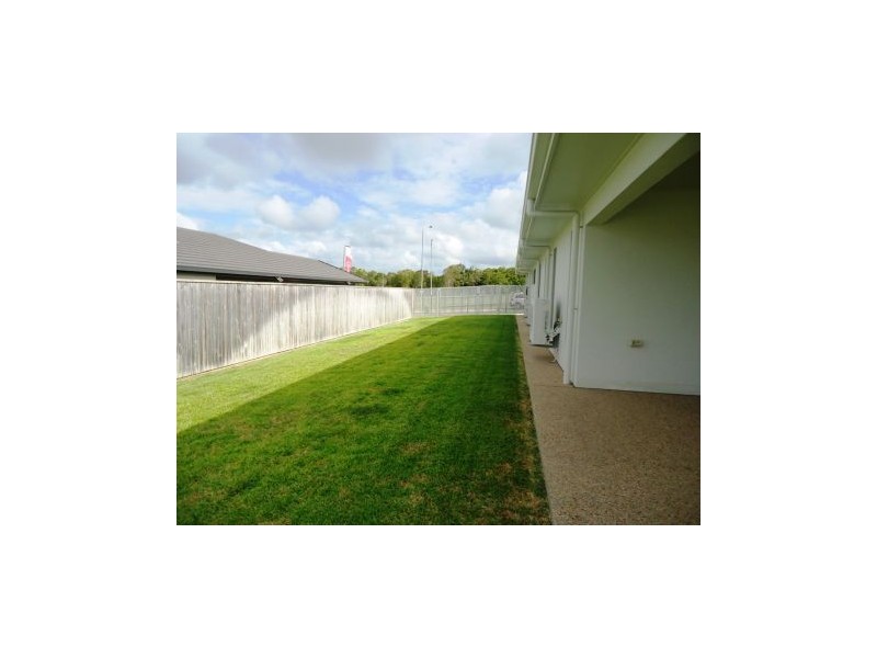 10 Kerrisdale Crescent, Beaconsfield QLD 4740
