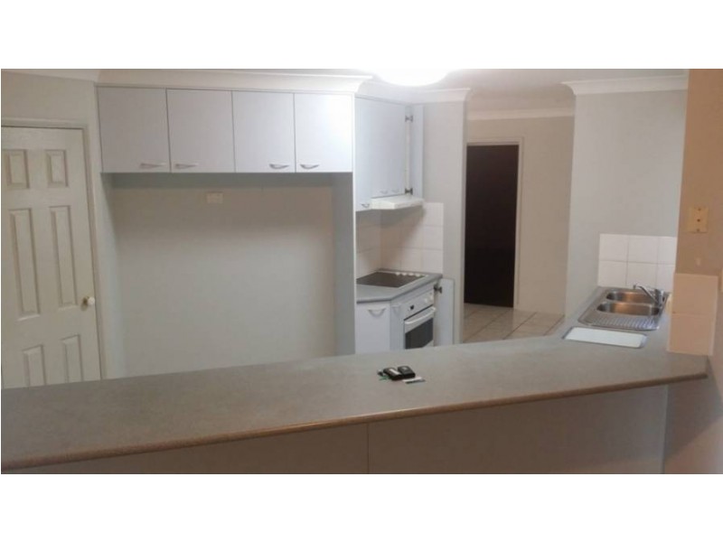 44 Adair Court, Rural View QLD 4740