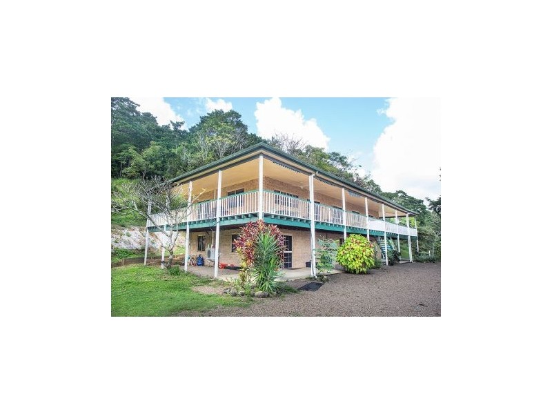 6 Leap Station Road North, Mackay QLD 4740