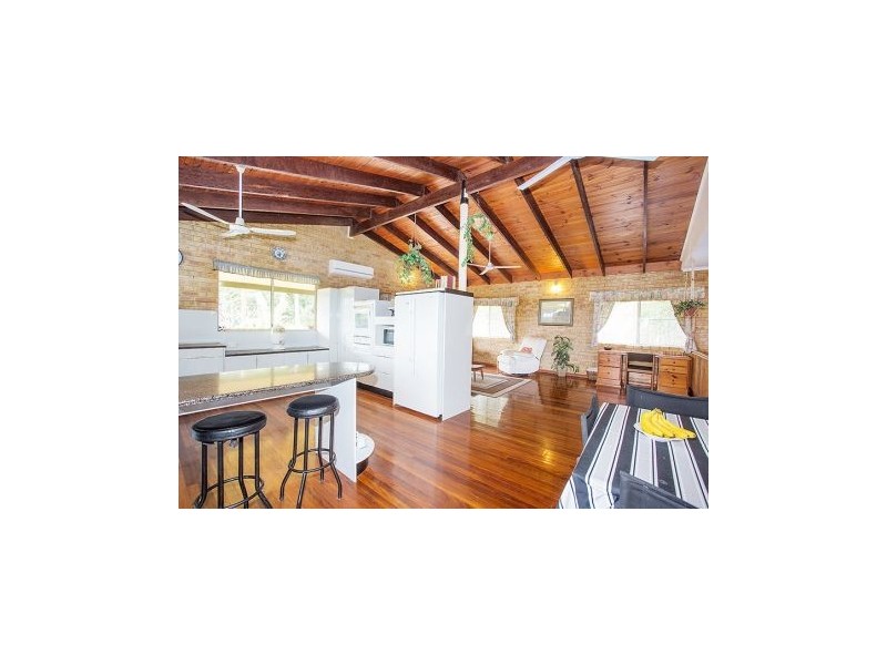 6 Leap Station Road North, Mackay QLD 4740