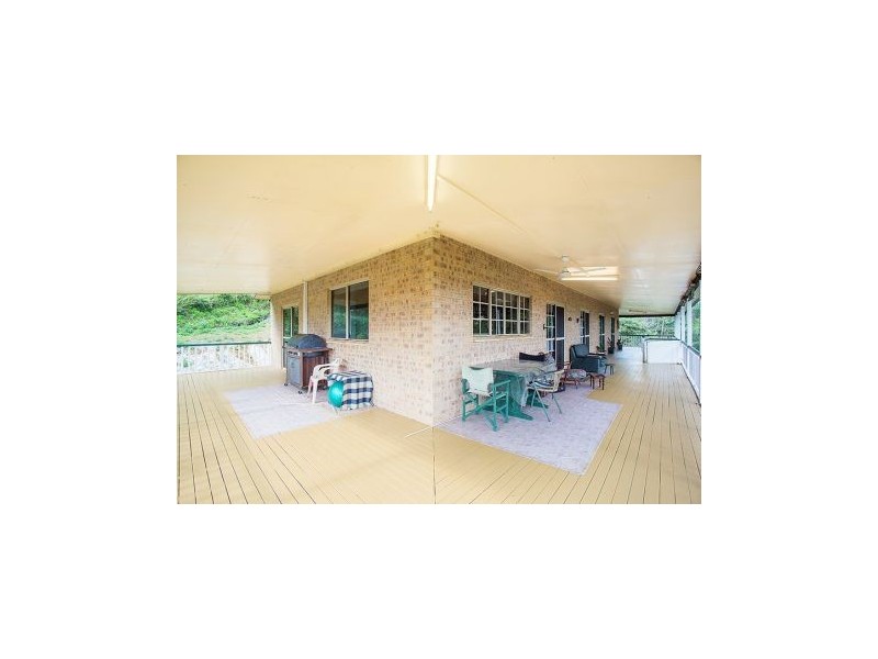 6 Leap Station Road North, Mackay QLD 4740