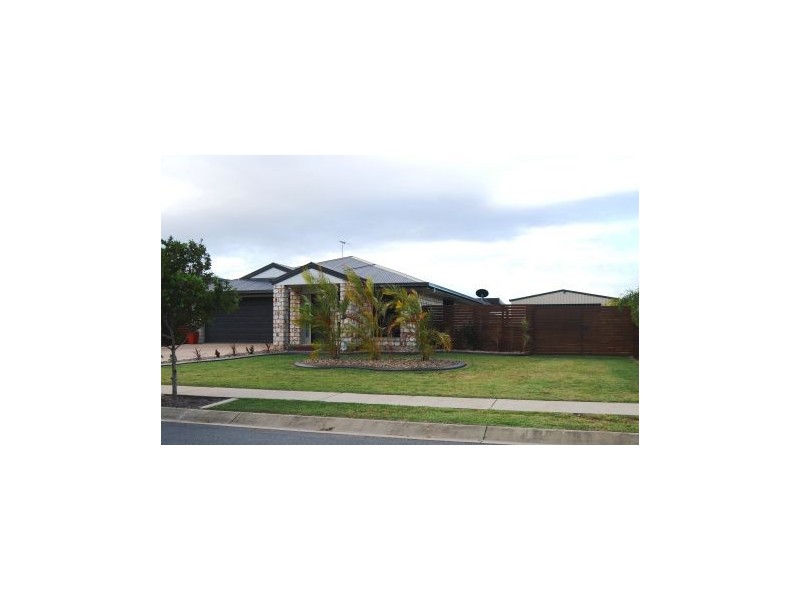 10 Amelia Drive, Mirani QLD 4754