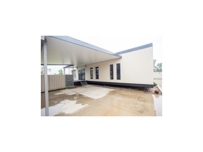 Units/51 Kemmis Street, Nebo QLD 4742