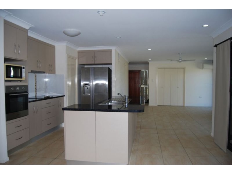 4 Collett Court, Marian QLD 4753