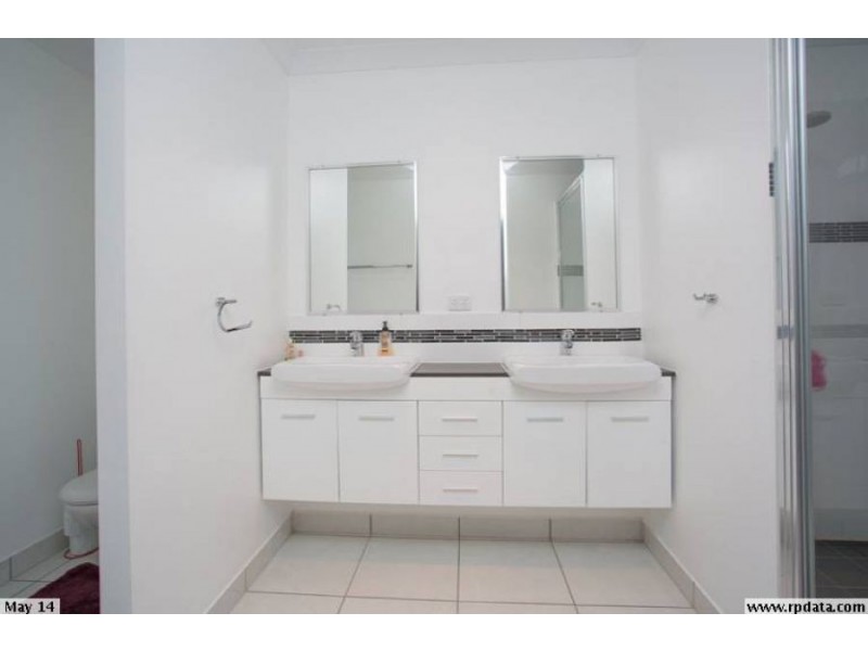 37 Raffia Street, Rural View QLD 4740