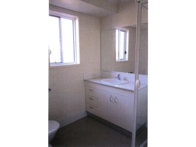 75 Newport Parade, Blacks Beach QLD 4740