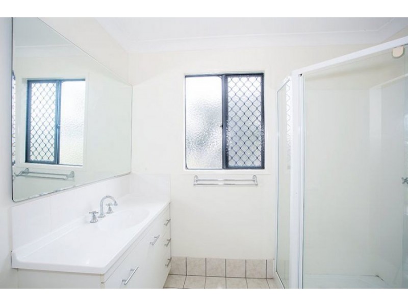 50 Cassia Court, Nebo QLD 4742