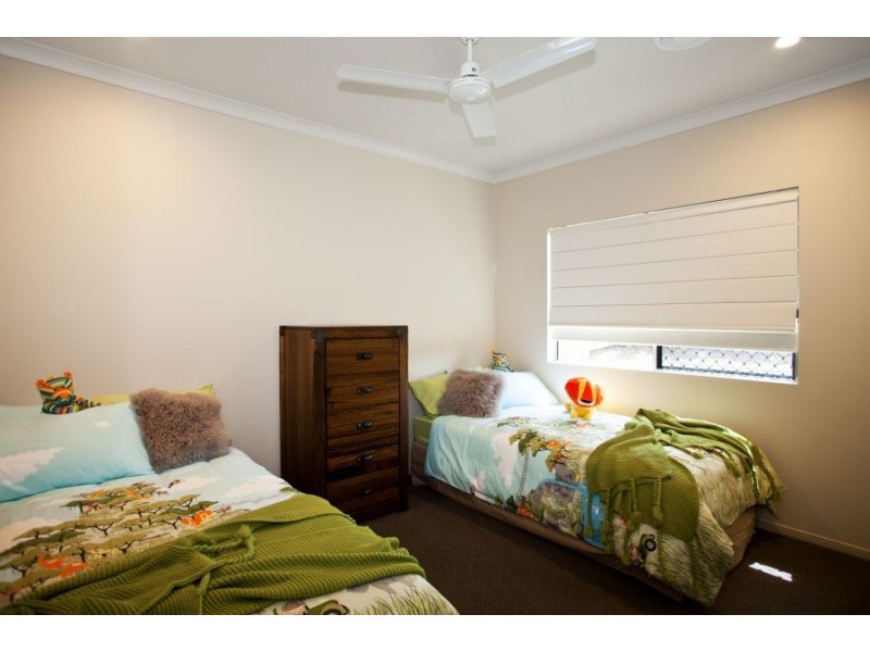 8 Parkedge Ave, Richmond QLD 4740