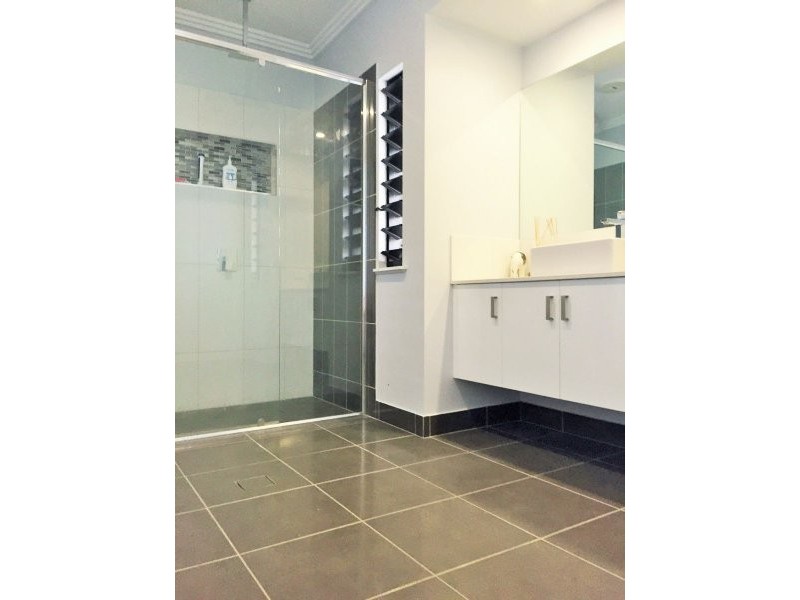 10 Hoffman Drive, Marian QLD 4753