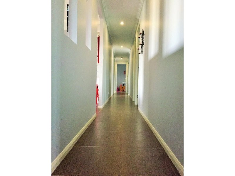 10 Hoffman Drive, Marian QLD 4753