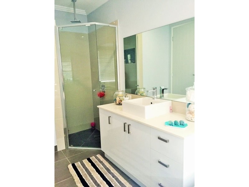 10 Hoffman Drive, Marian QLD 4753