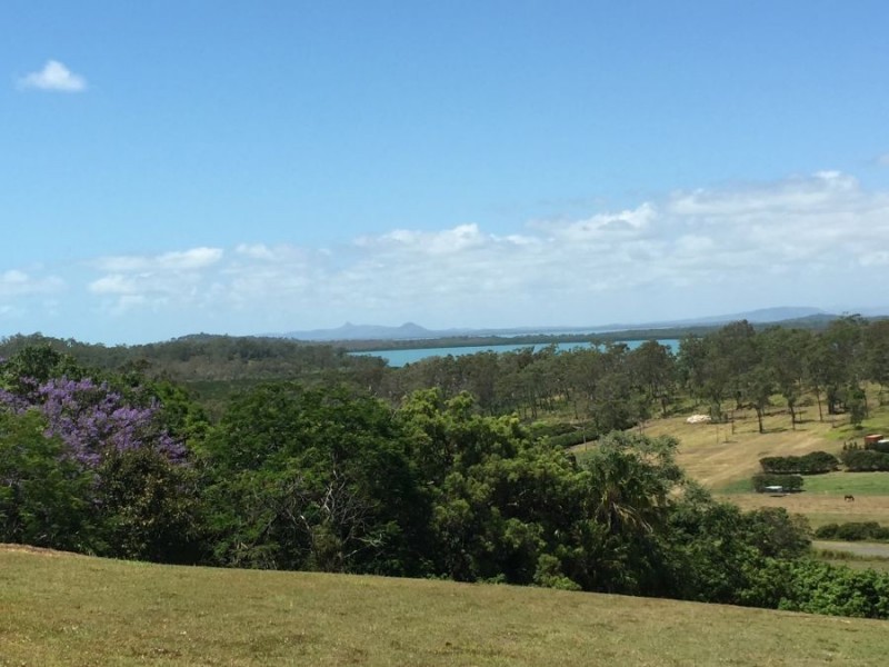 14 Cilla Hill Crt, Sarina Beach QLD 4737