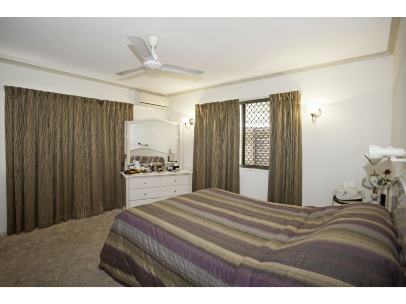 14 Cilla Hill Crt, Sarina Beach QLD 4737
