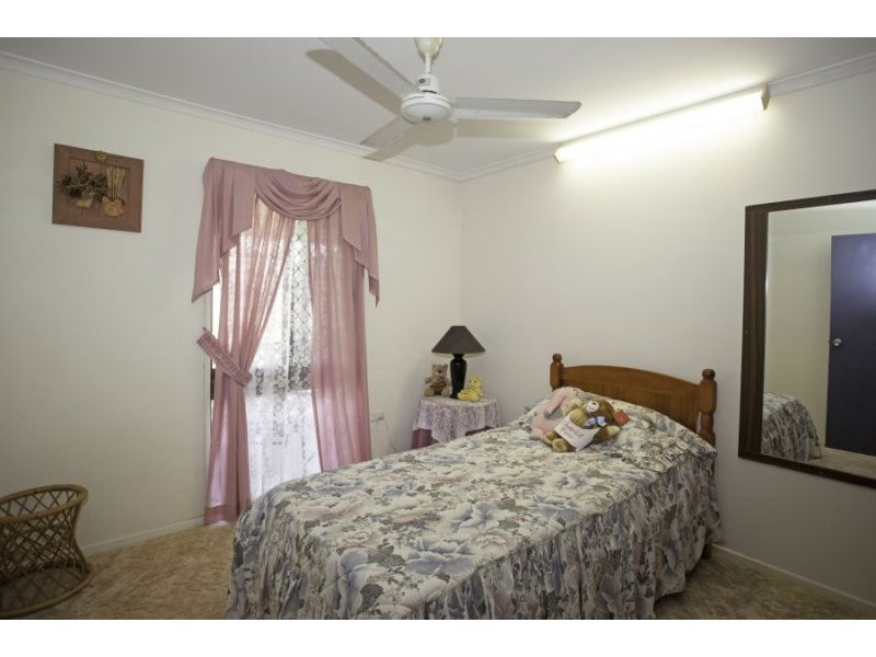 14 Cilla Hill Crt, Sarina Beach QLD 4737