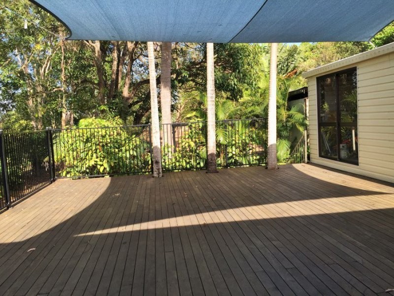 36 Hill End Road, Glenella QLD 4740