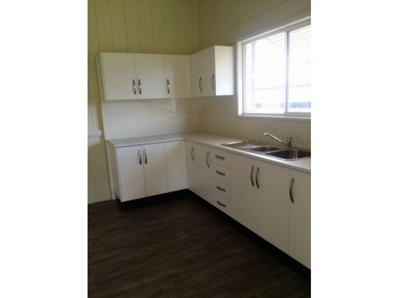 181 Nebo Road, West Mackay QLD 4740