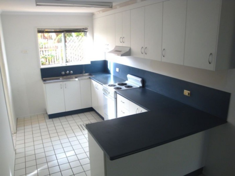 6 Whitney St, Andergrove QLD 4740