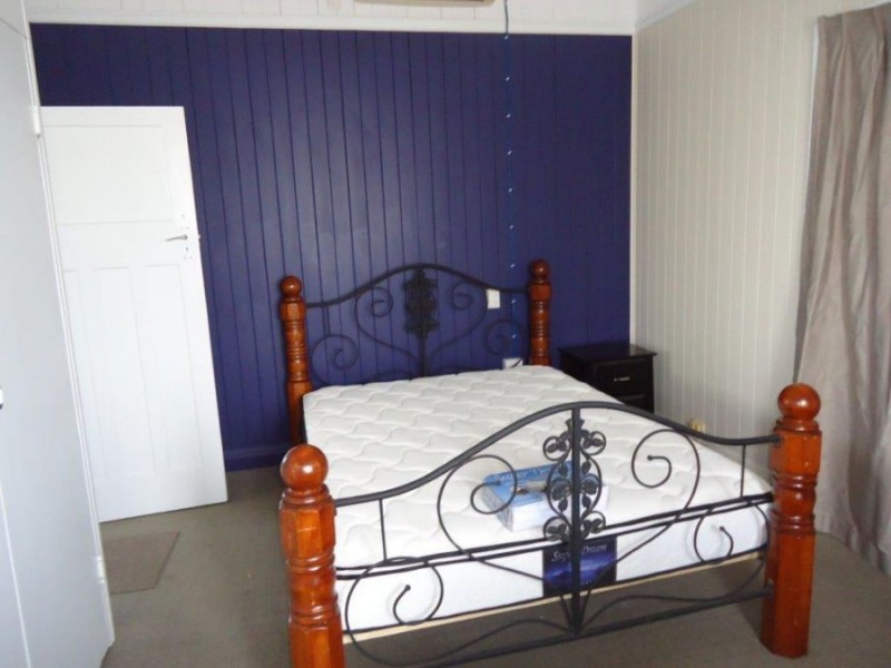 33B Peel St, Mackay QLD 4740