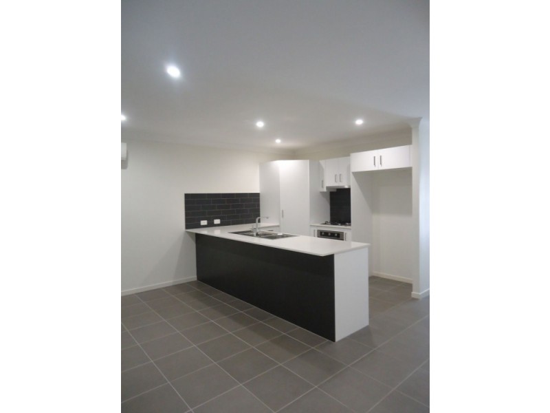 6b Westaway Crescent, Andergrove QLD 4740