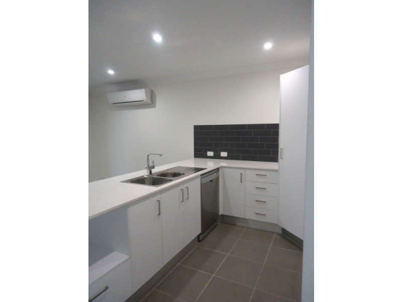 6b Westaway Crescent, Andergrove QLD 4740
