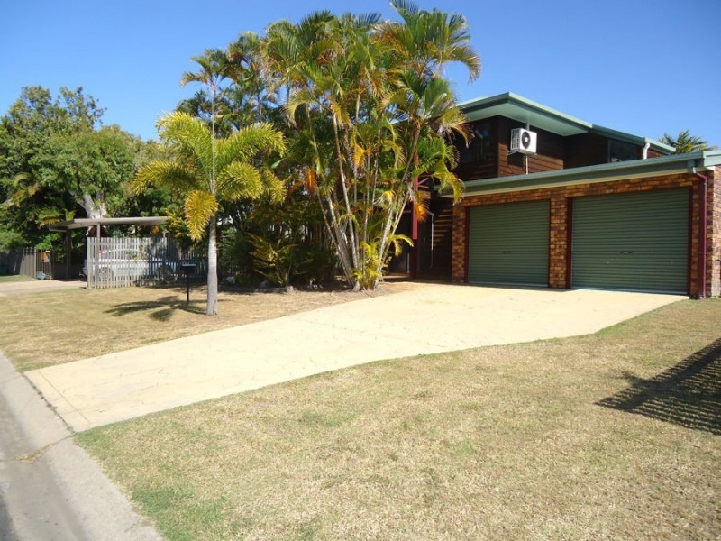 6 Lambert Court, Slade Point QLD 4740