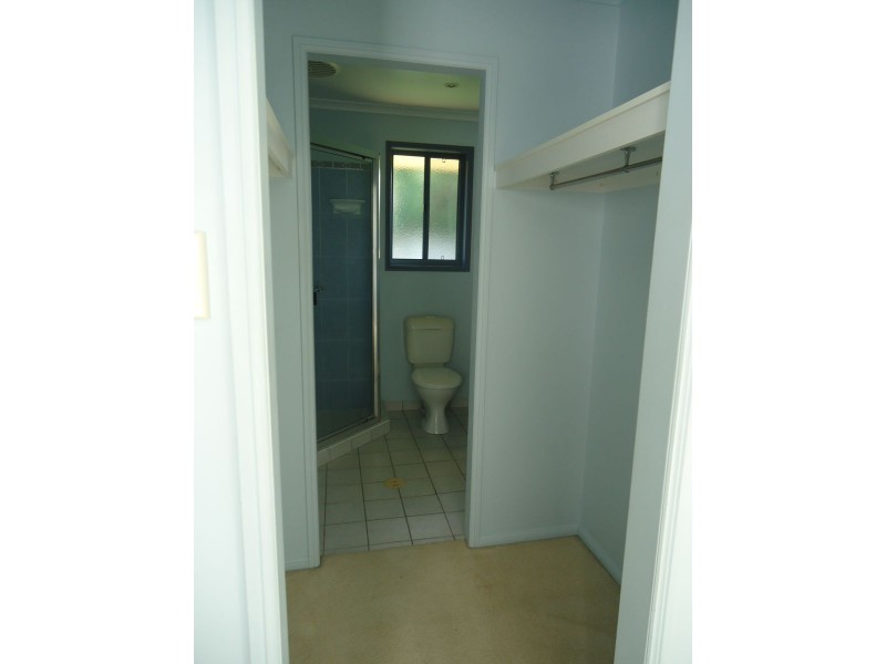 3 Kensington Court, Glenella QLD 4740