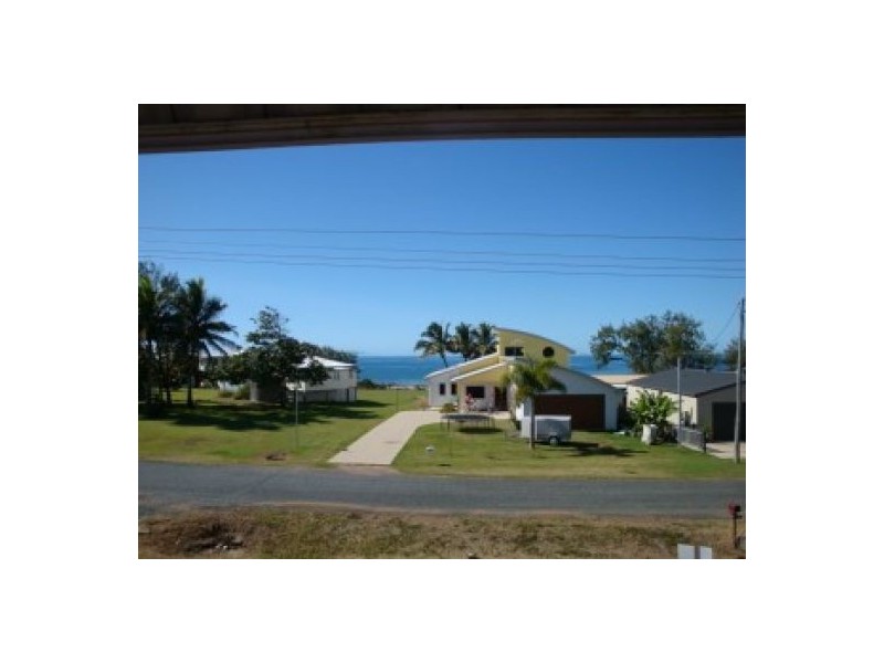 28 Westcott Avenue, Campwin Beach QLD 4737