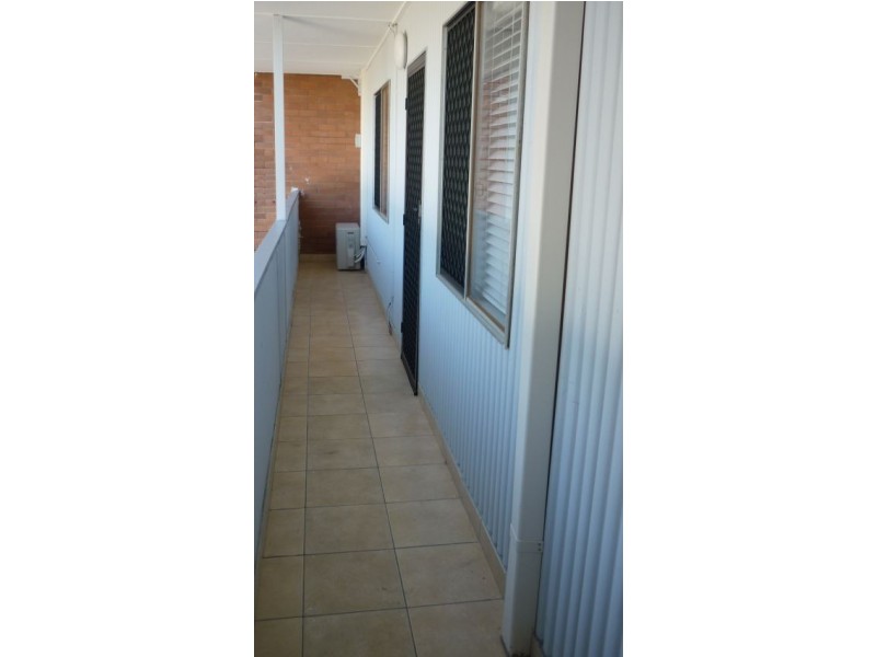 4/107 Grendon Street, North Mackay QLD 4740