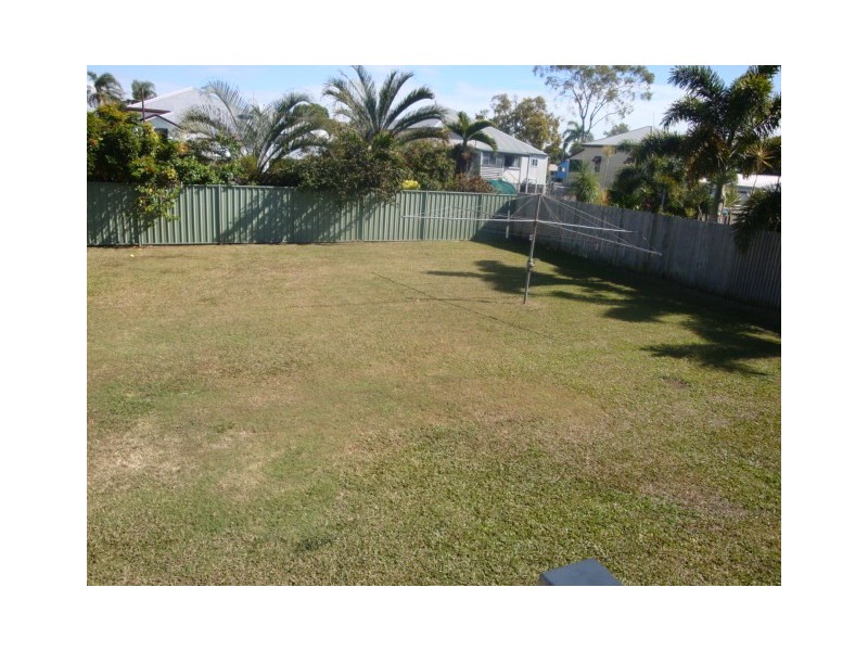 8 Hucker Street, South Mackay QLD 4740