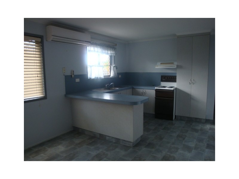 2/64 Celeber Drive, Andergrove QLD 4740