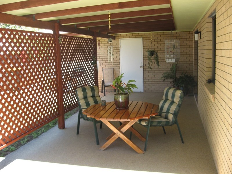 6 Kemp Street, Bucasia QLD 4750