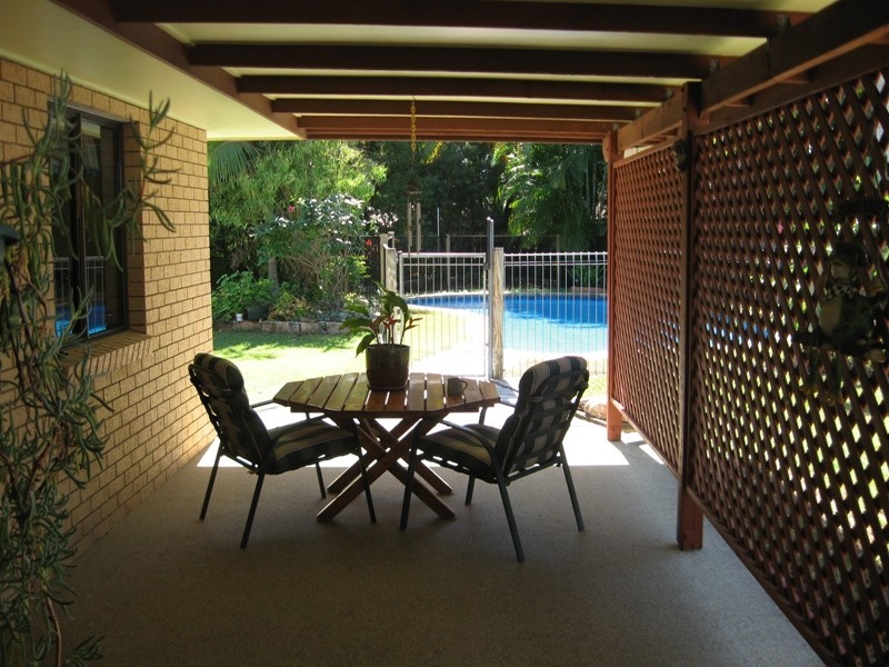 6 Kemp Street, Bucasia QLD 4750