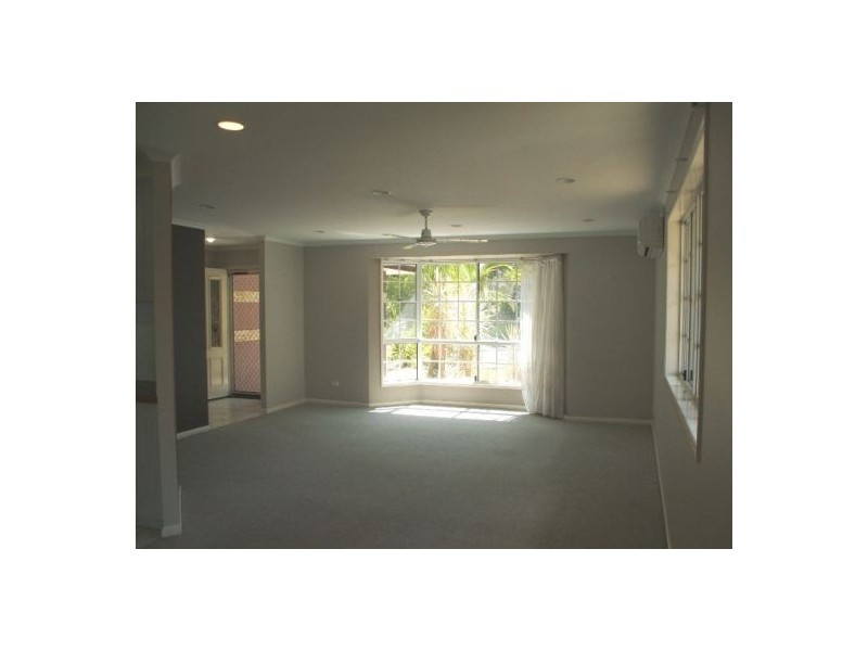 62 O’Brien Esplanade, Shoal Point QLD 4750