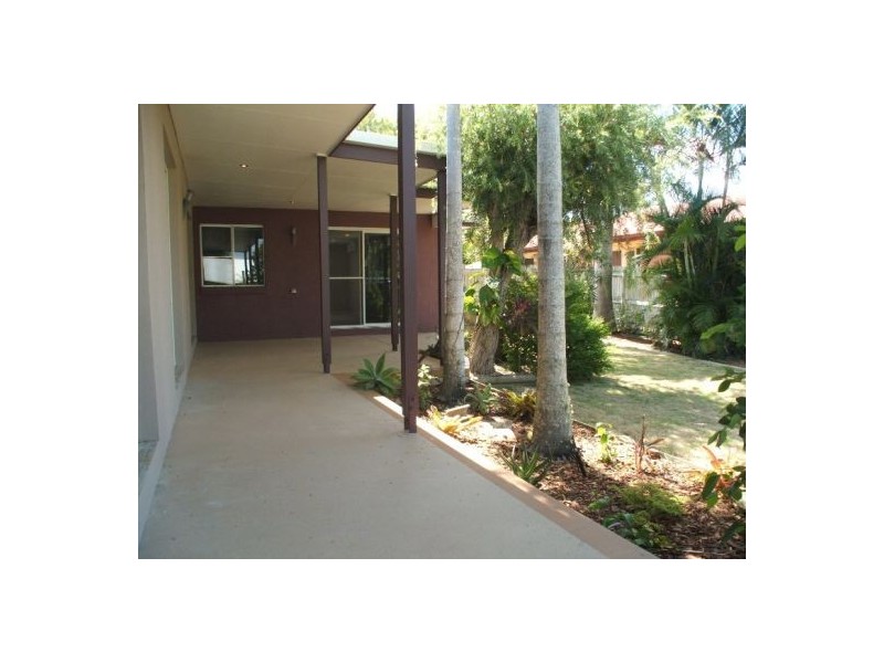 62 O’Brien Esplanade, Shoal Point QLD 4750