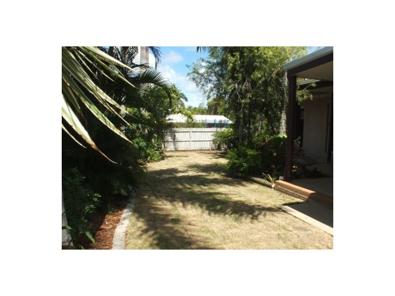 62 O’Brien Esplanade, Shoal Point QLD 4750