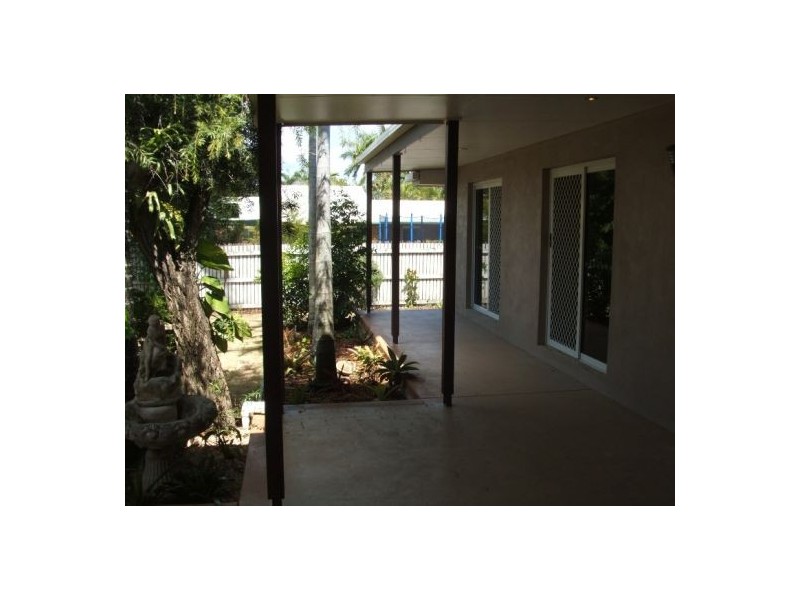 62 O’Brien Esplanade, Shoal Point QLD 4750