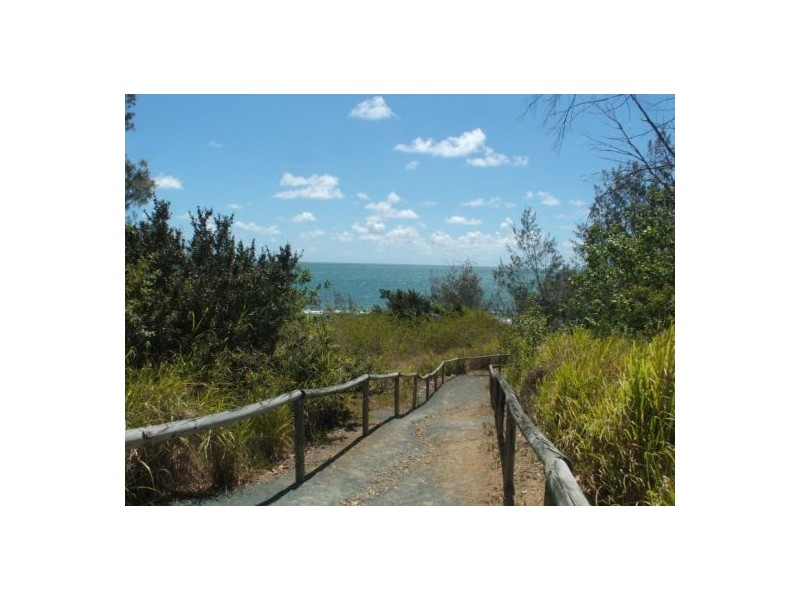 62 O’Brien Esplanade, Shoal Point QLD 4750
