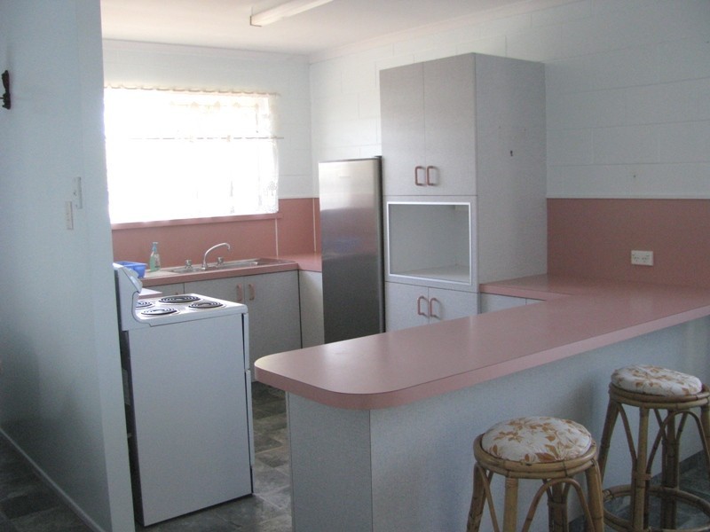 9 Celeber Dr, Mackay QLD 4740