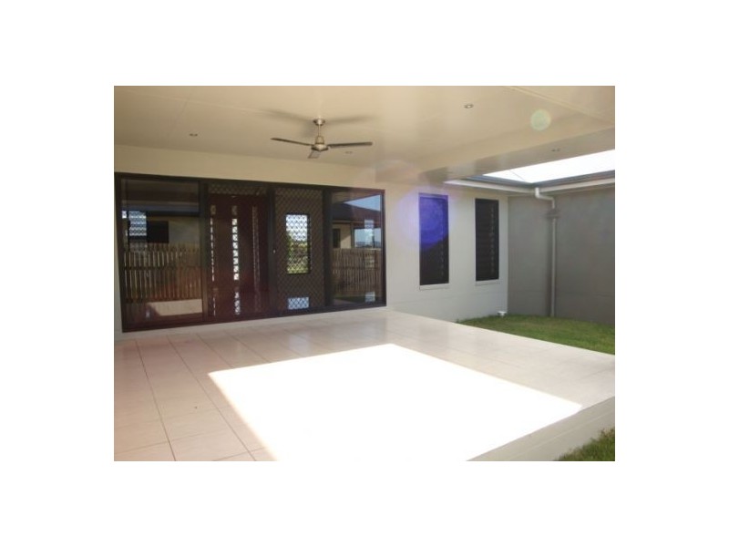 42 Stevic Street, Walkerston QLD 4751
