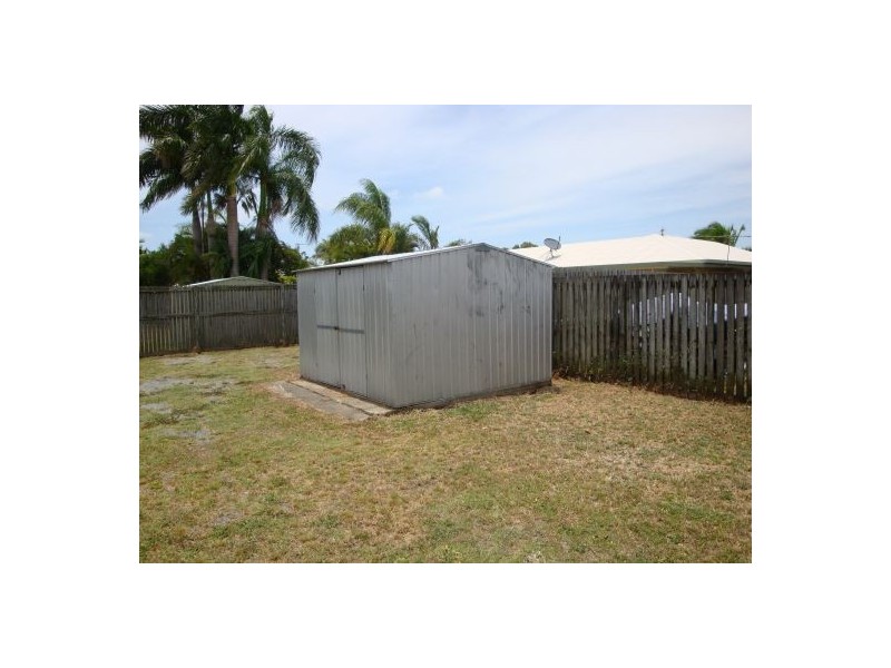15 Waratah Street, Andergrove QLD 4740