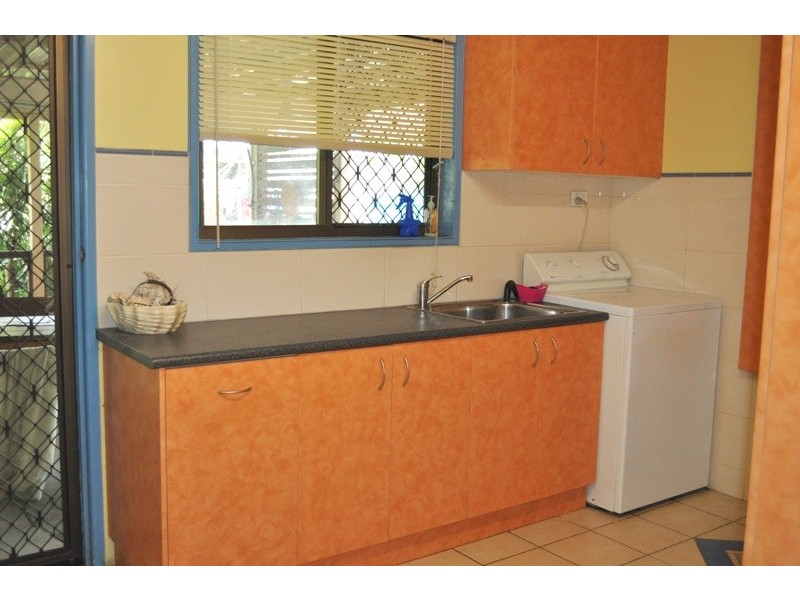 8 Raymond Croker Avenue, Mount Pleasant QLD 4740