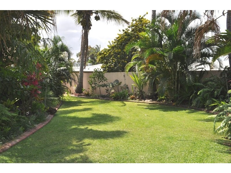 8 Raymond Croker Avenue, Mount Pleasant QLD 4740