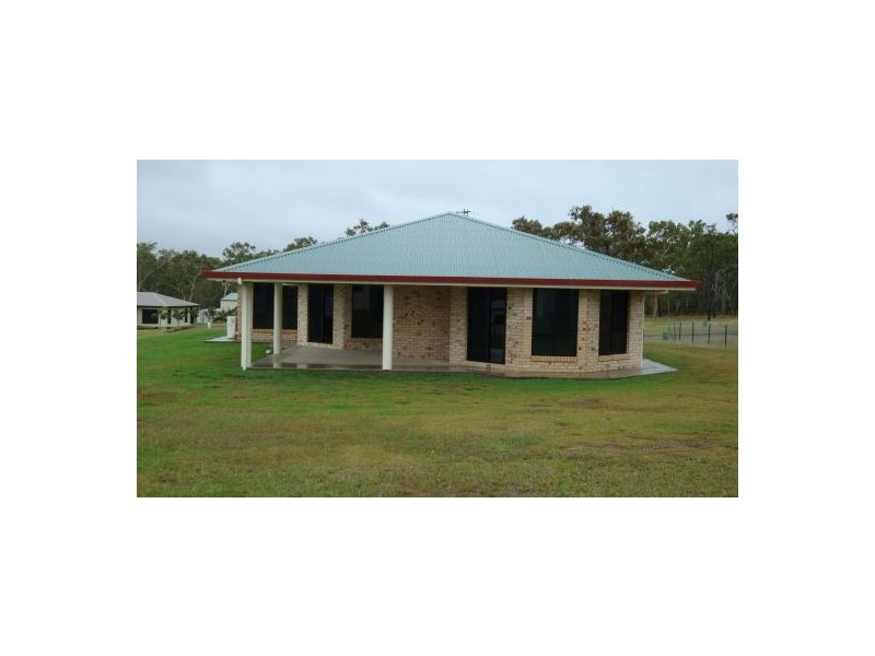 8 Fleetwood Court, Freshwater Point QLD 4737