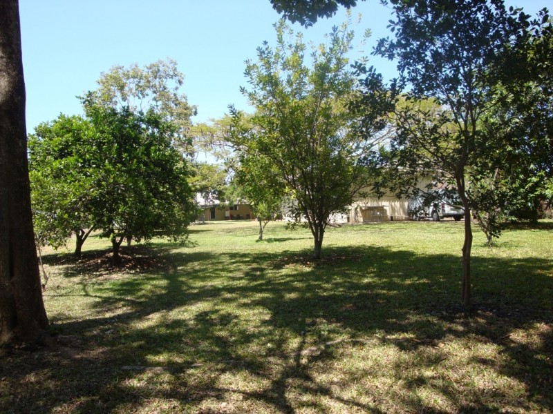 21 Perry Road, Walkerston QLD 4751