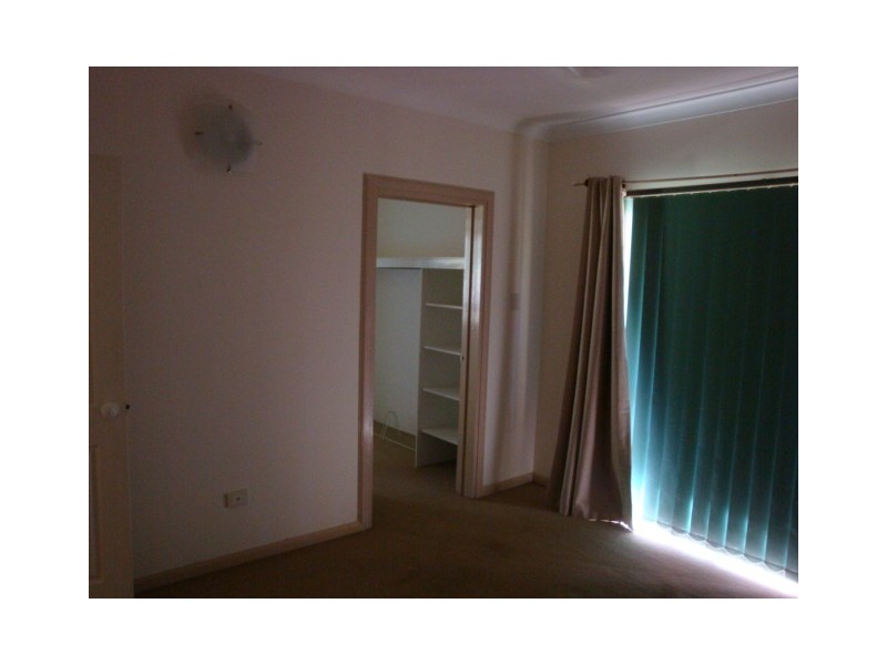 1 Rassmussen Avenue, Salonika Beach QLD 4740